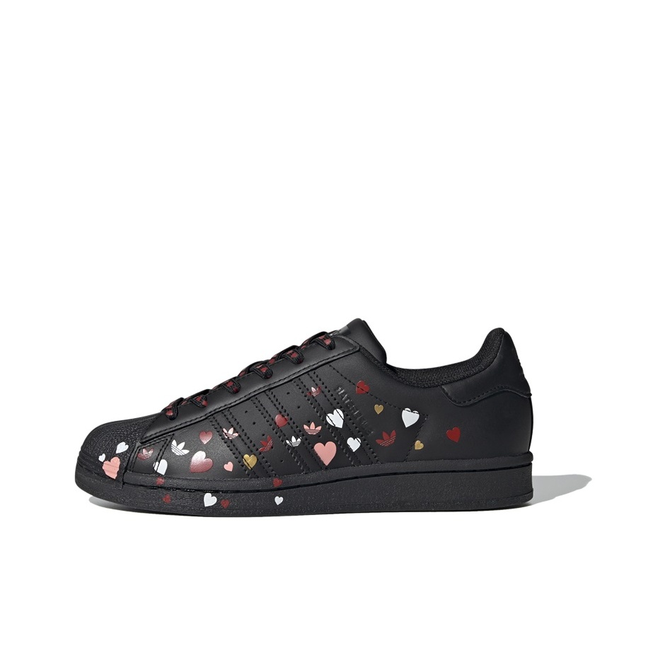 أحذية أديداس أوريجينالز سوبرست - مراجعة Adidas Shoes Superstar وسعره